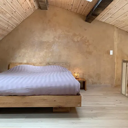 펜션 L'oeil Du Condroz